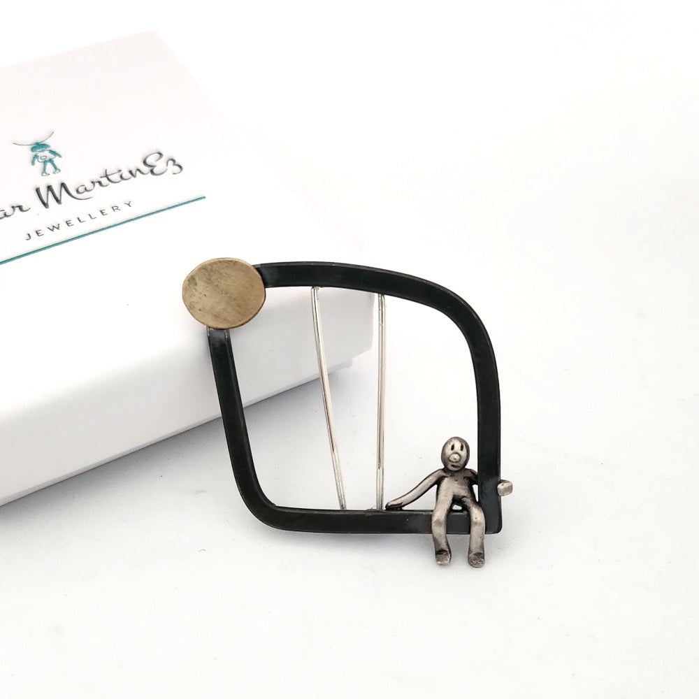 Frame Brooch 'Sitting In The Sun'