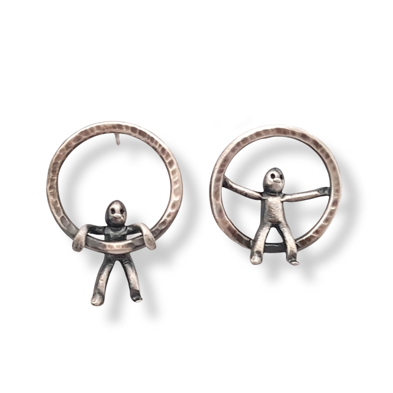 Small Little Men Hammered Ring Earrings